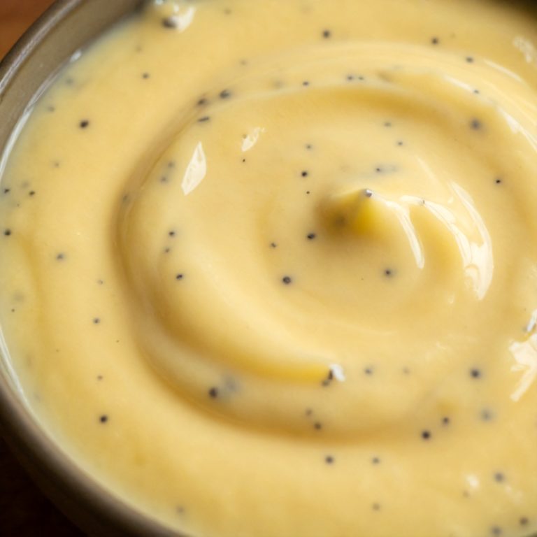 Easy Lemon Curd Chia Pudding