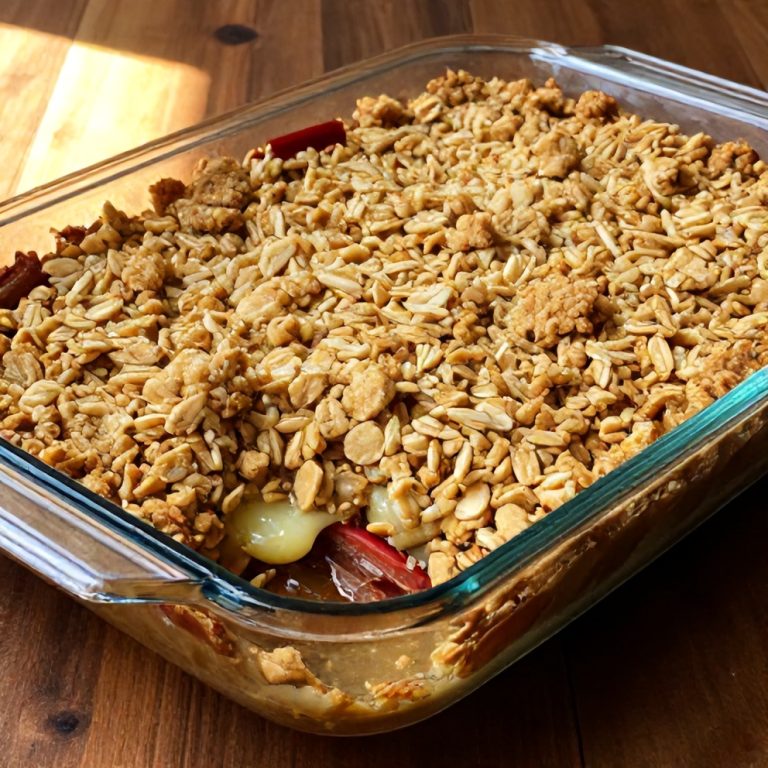 Easy Rhubarb Crisp